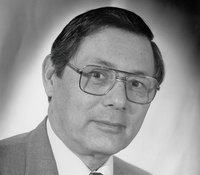 Richard Azuma_600 2