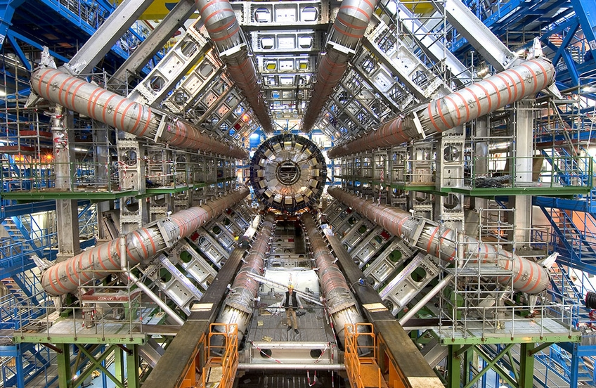 An introduction to the physics of particle accelerators